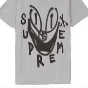 Supreme smile tee